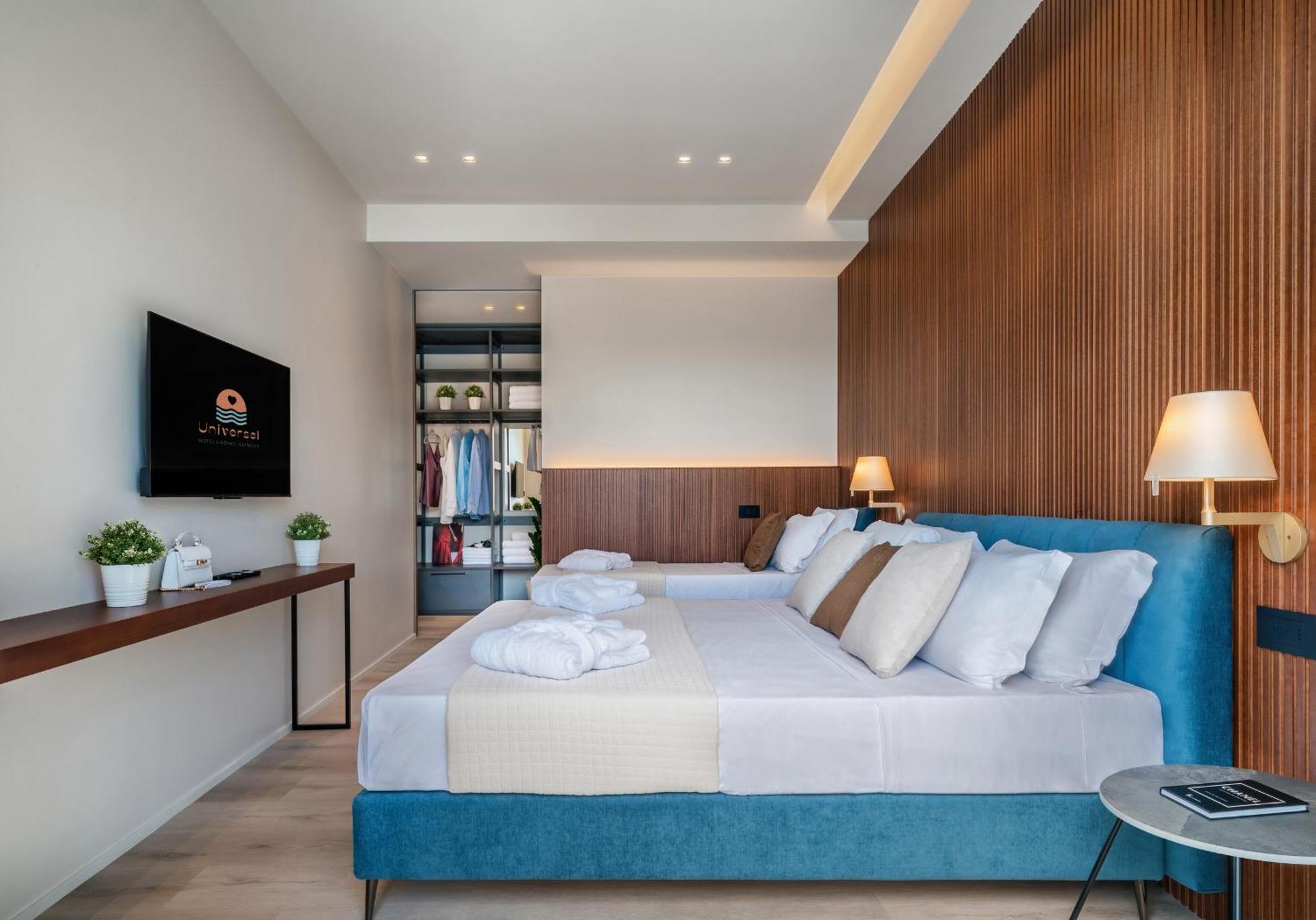 Hotel Universal Cattolica Extérieur photo